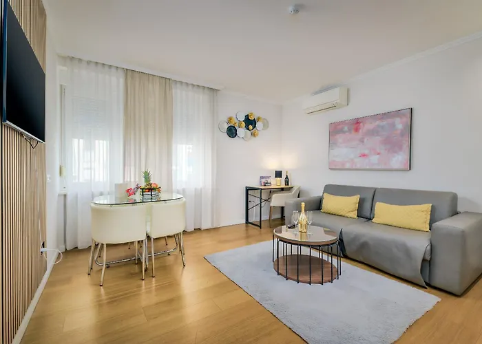 Madison Luxury Apartments & Rooms