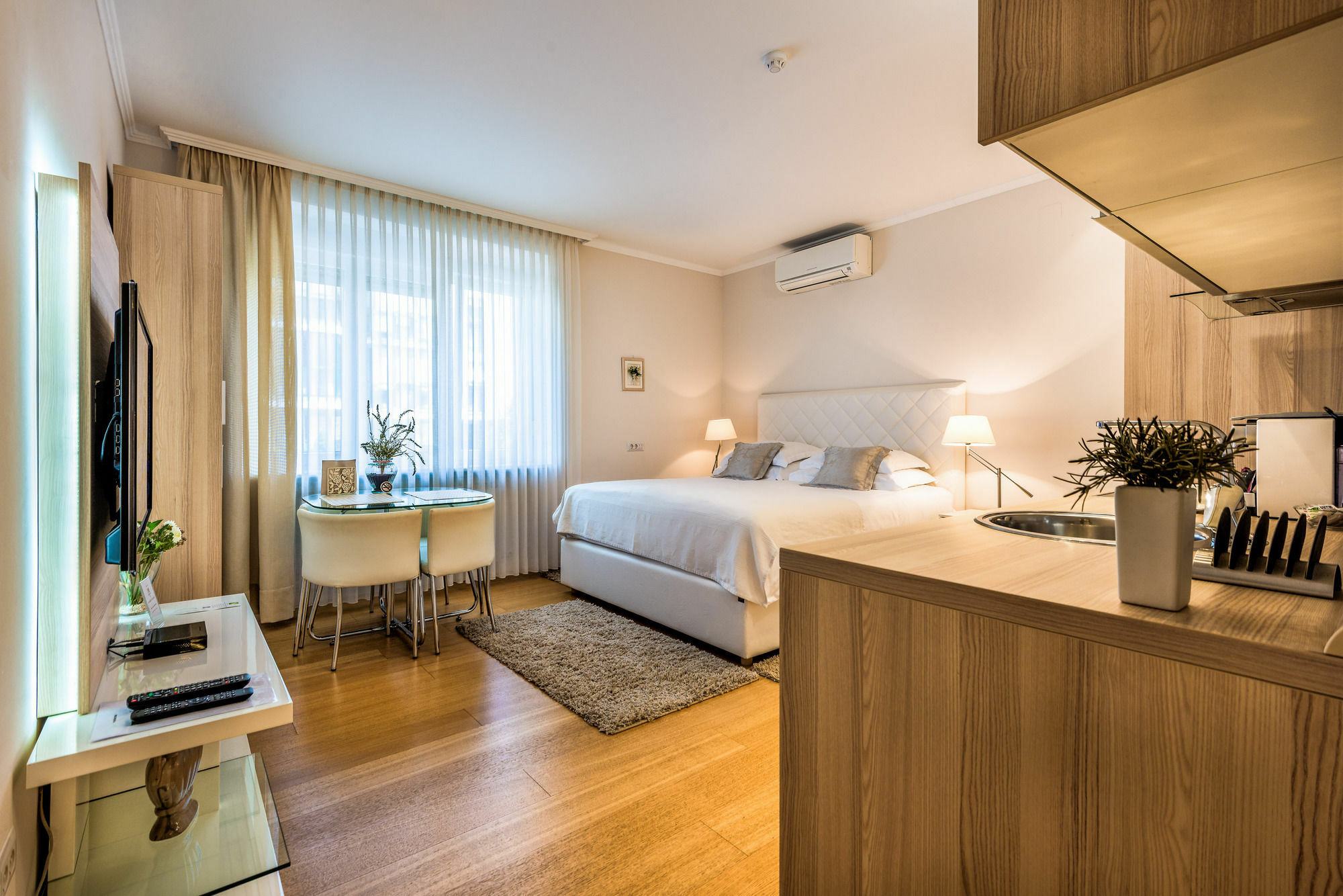 Madison Luxury & Zagreb
